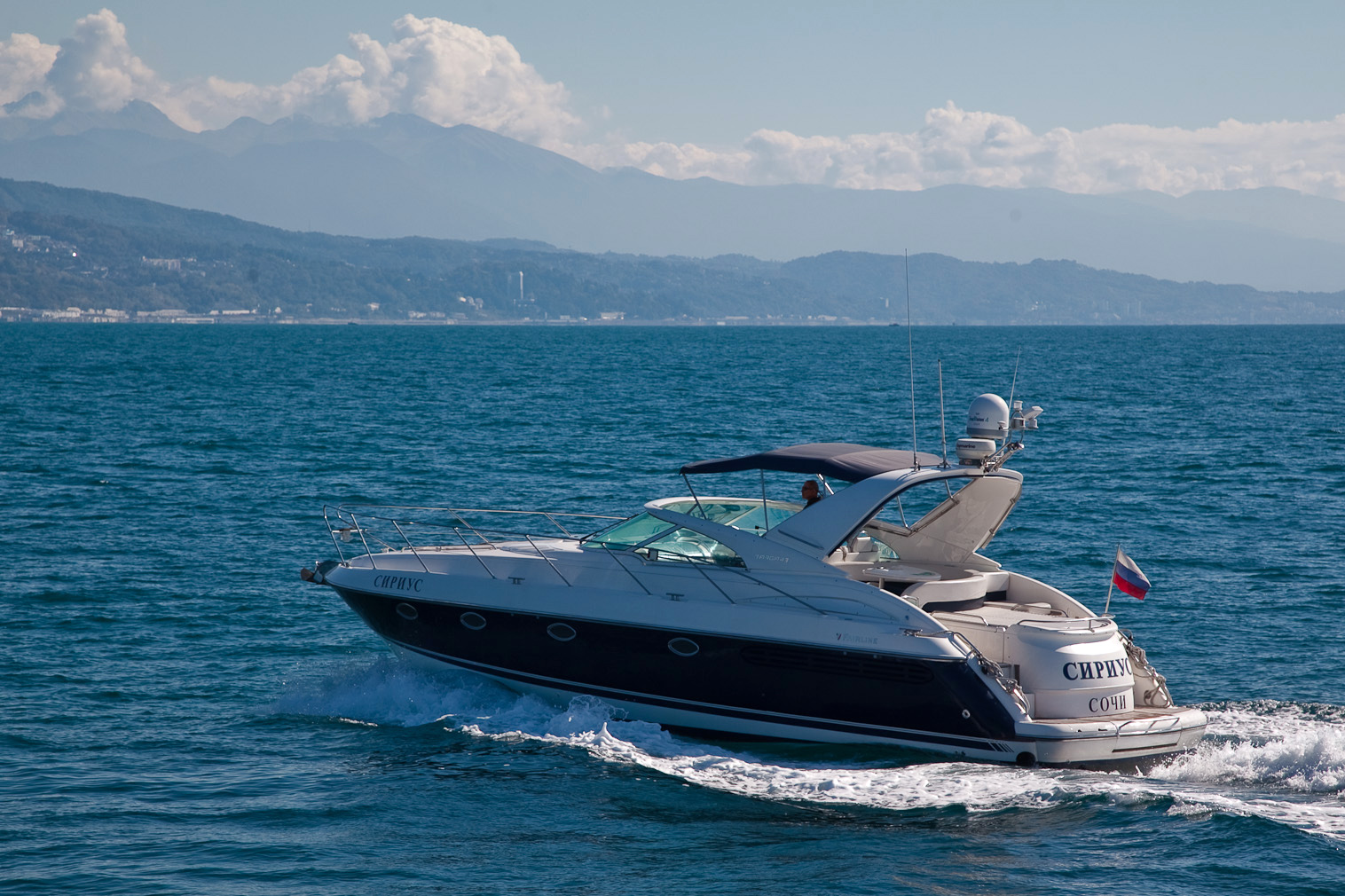 Fairline Targa 43 | Экстерьер 6