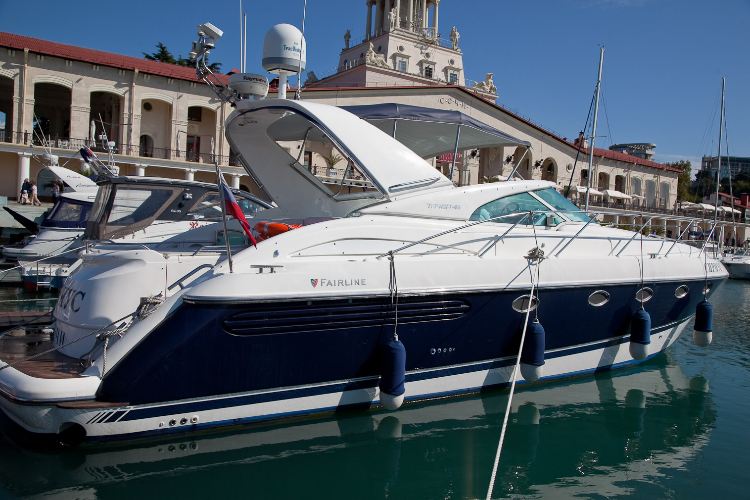 Fairline Targa 43 | Экстерьер 13