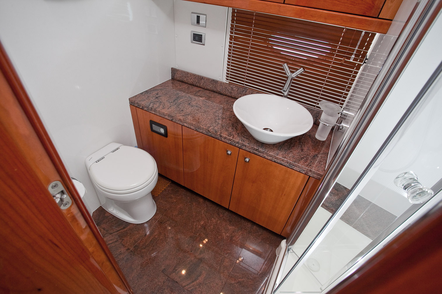 Sunseeker Manhattan 66 | Интерьер 41