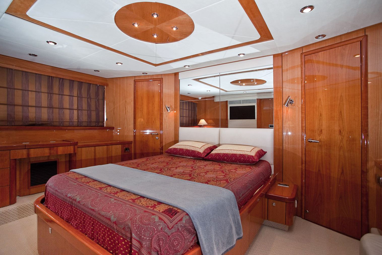 Sunseeker Manhattan 66 | Интерьер 34