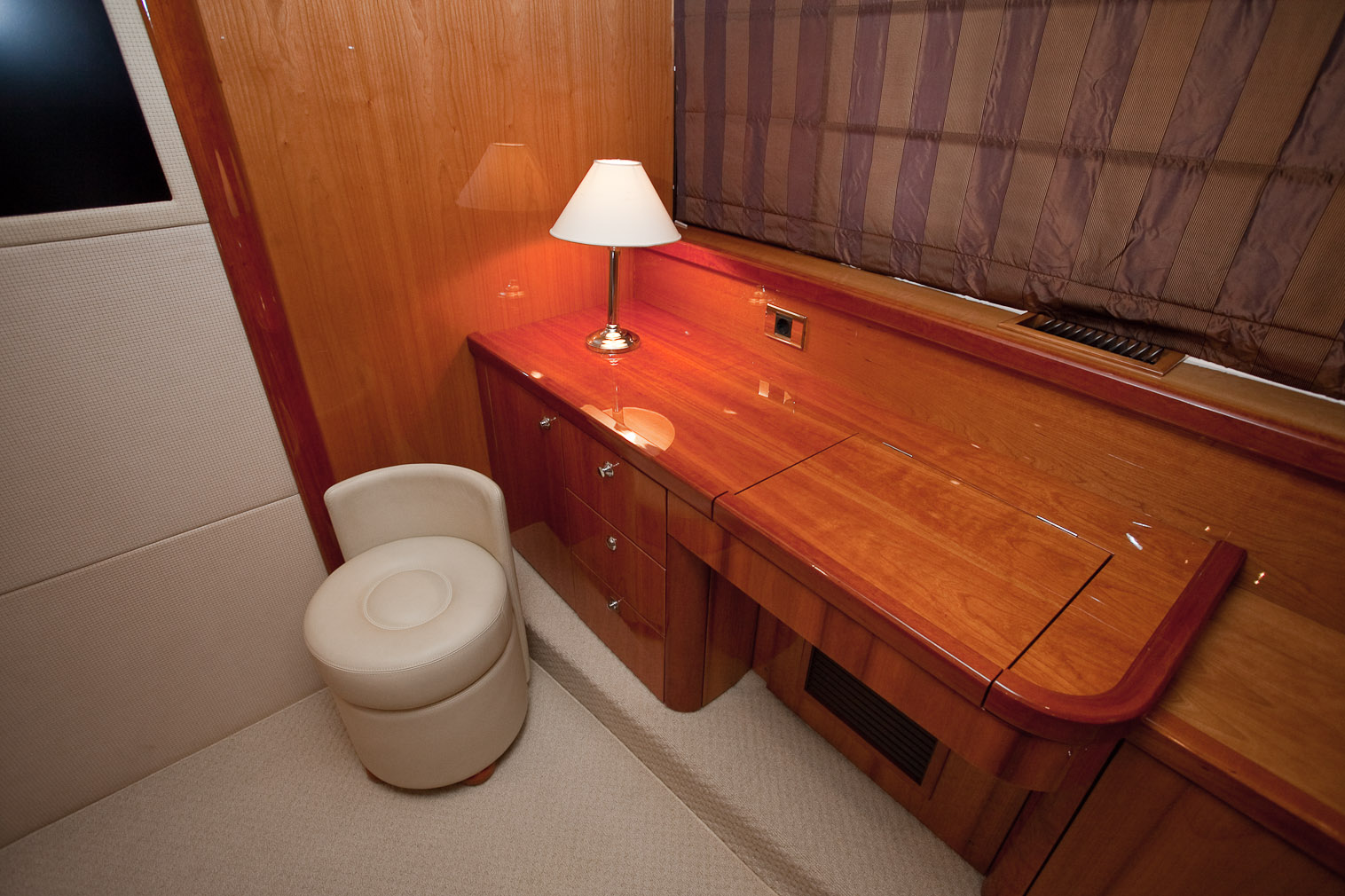 Sunseeker Manhattan 66 | Интерьер 46