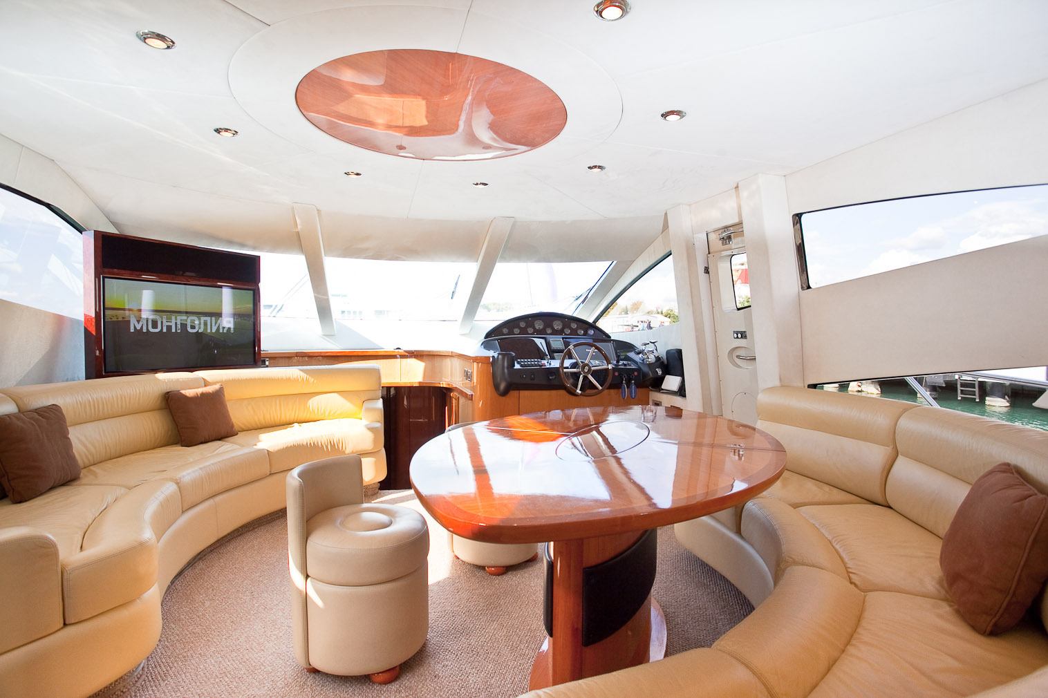 Sunseeker Manhattan 66 | Интерьер 15