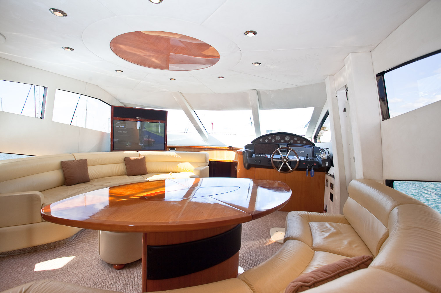 Sunseeker Manhattan 66 | Интерьер 16