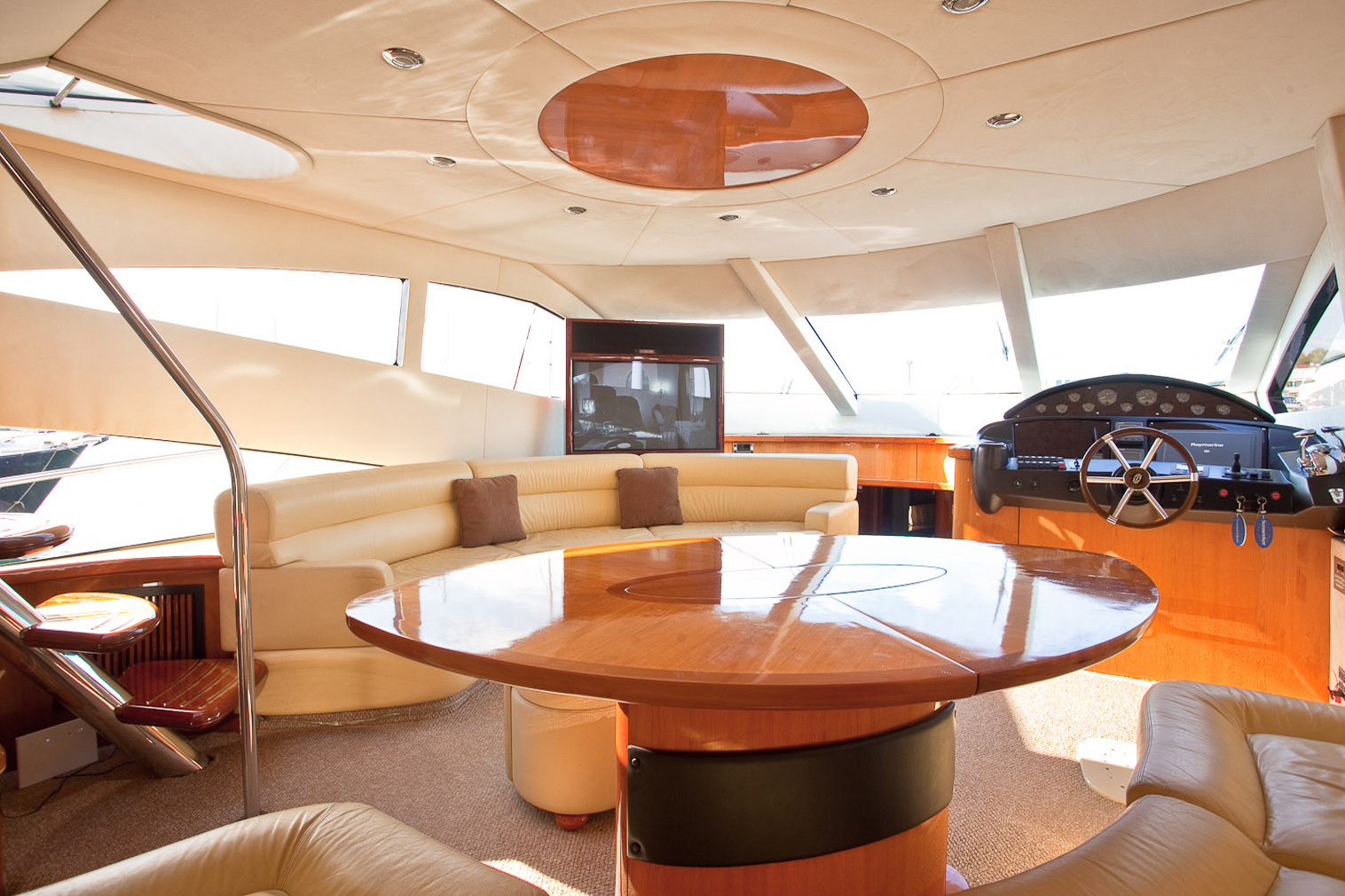 Sunseeker Manhattan 66 | Интерьер 14