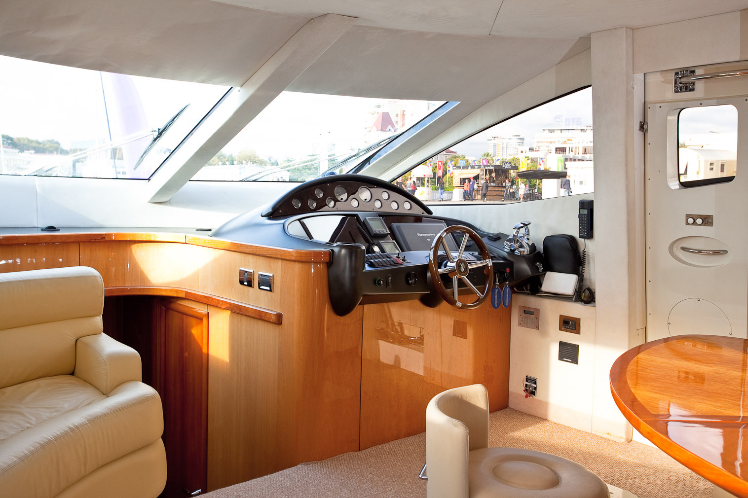 Sunseeker Manhattan 66 | Интерьер 22