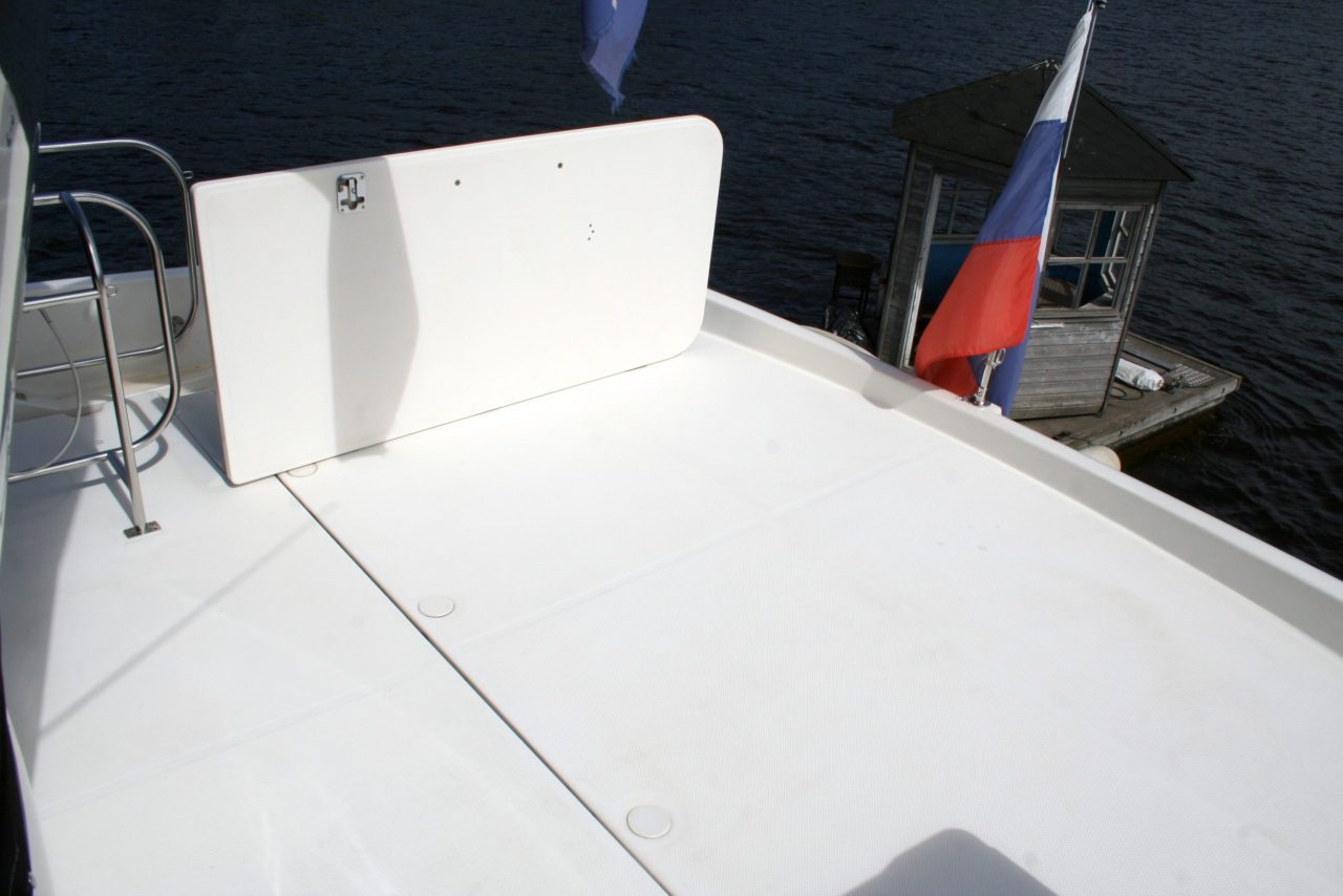 Meridian 580 | Интерьер 19