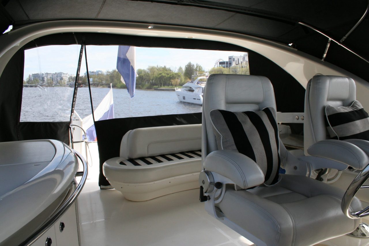 Meridian 580 | Интерьер 6