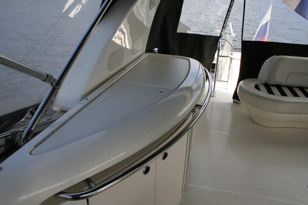 Meridian 580 | Интерьер 9