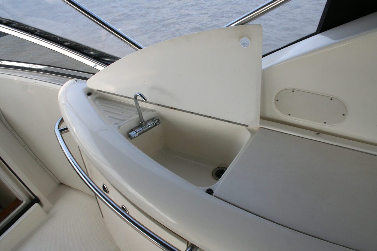 Meridian 580 | Интерьер 12