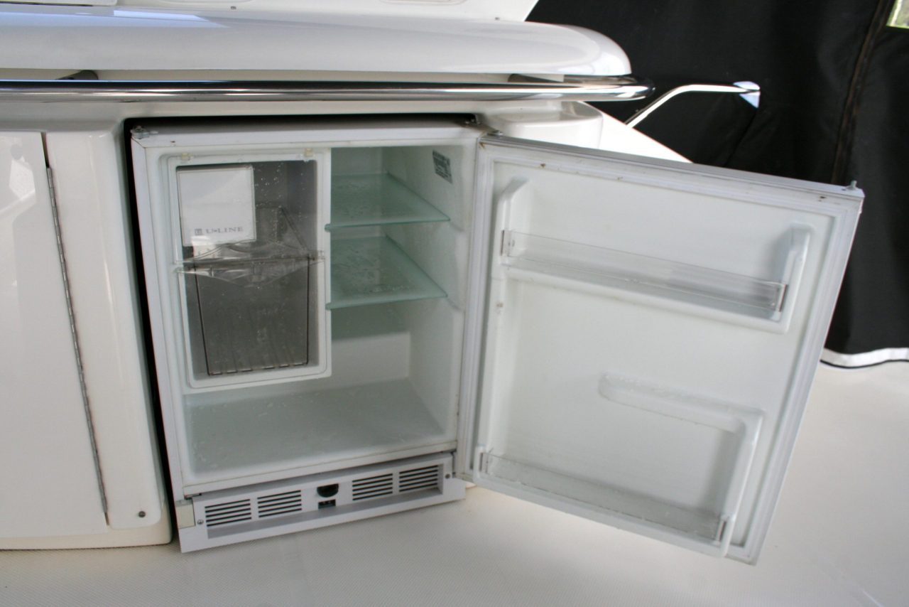 Meridian 580 | Интерьер 13