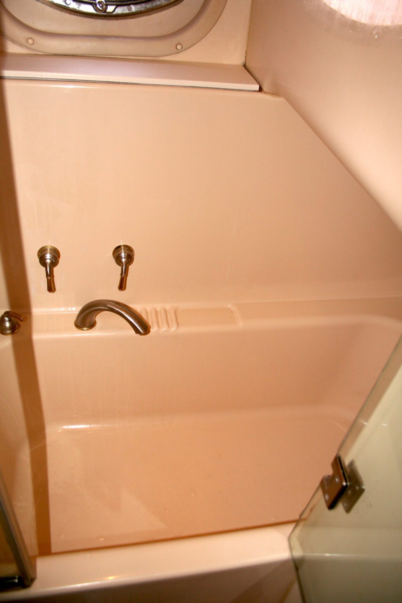 Meridian 580 | Интерьер 50