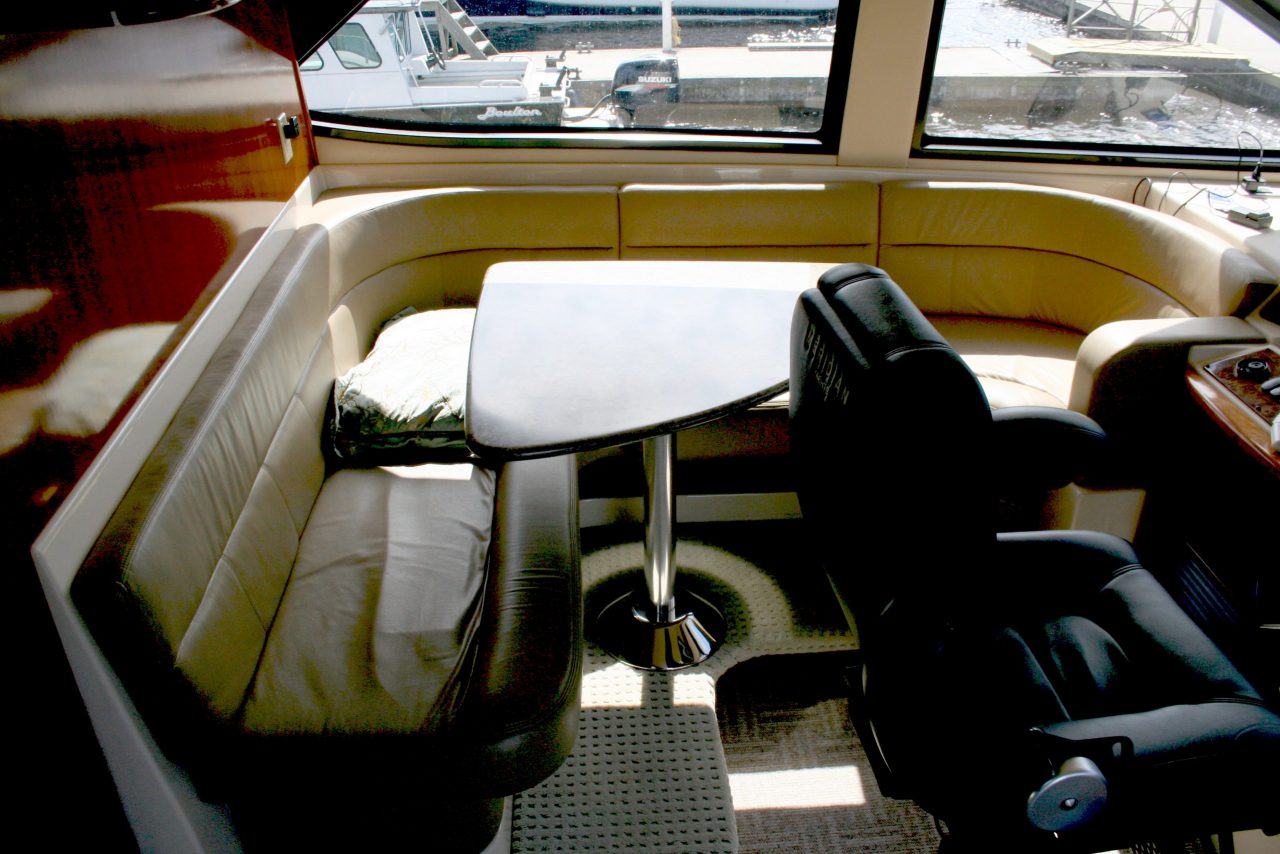 Meridian 580 | Интерьер 37