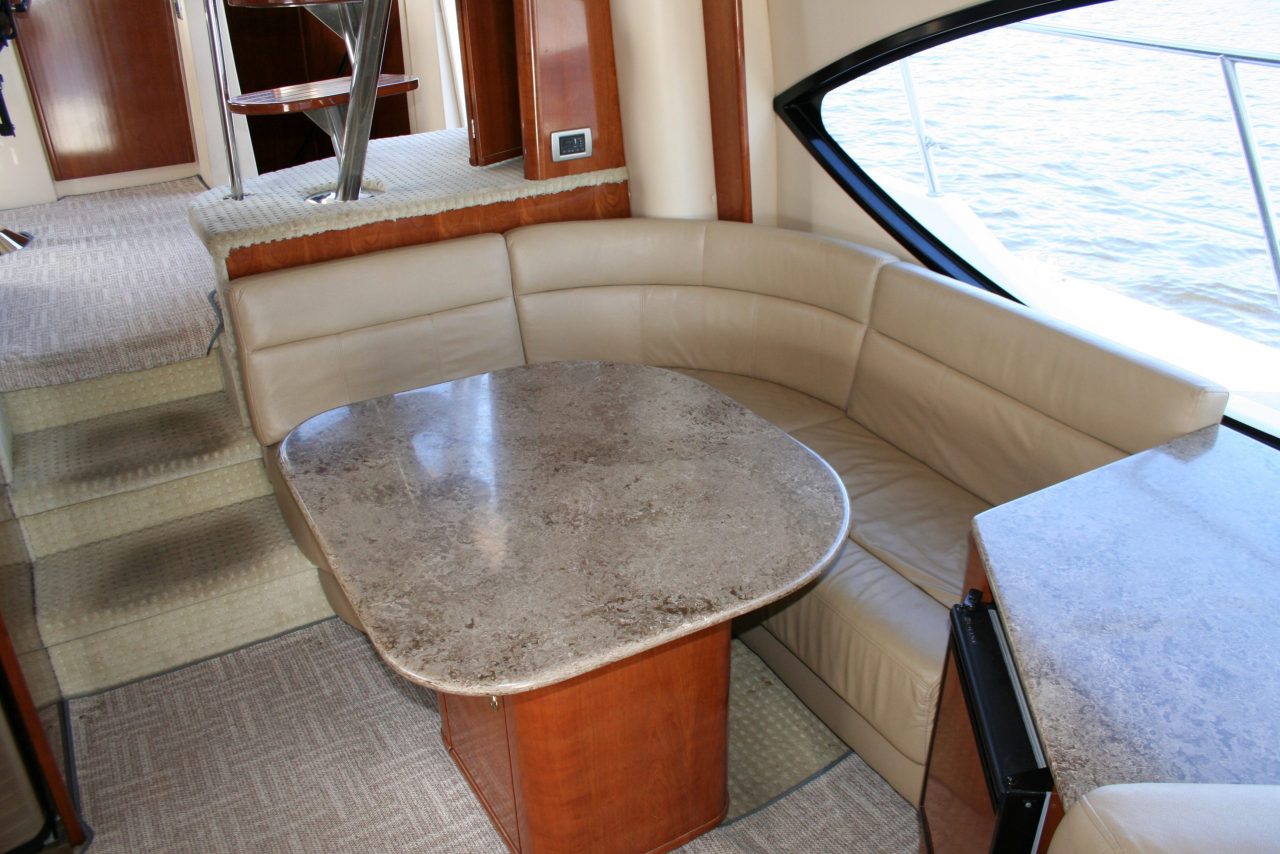 Meridian 580 | Интерьер 28