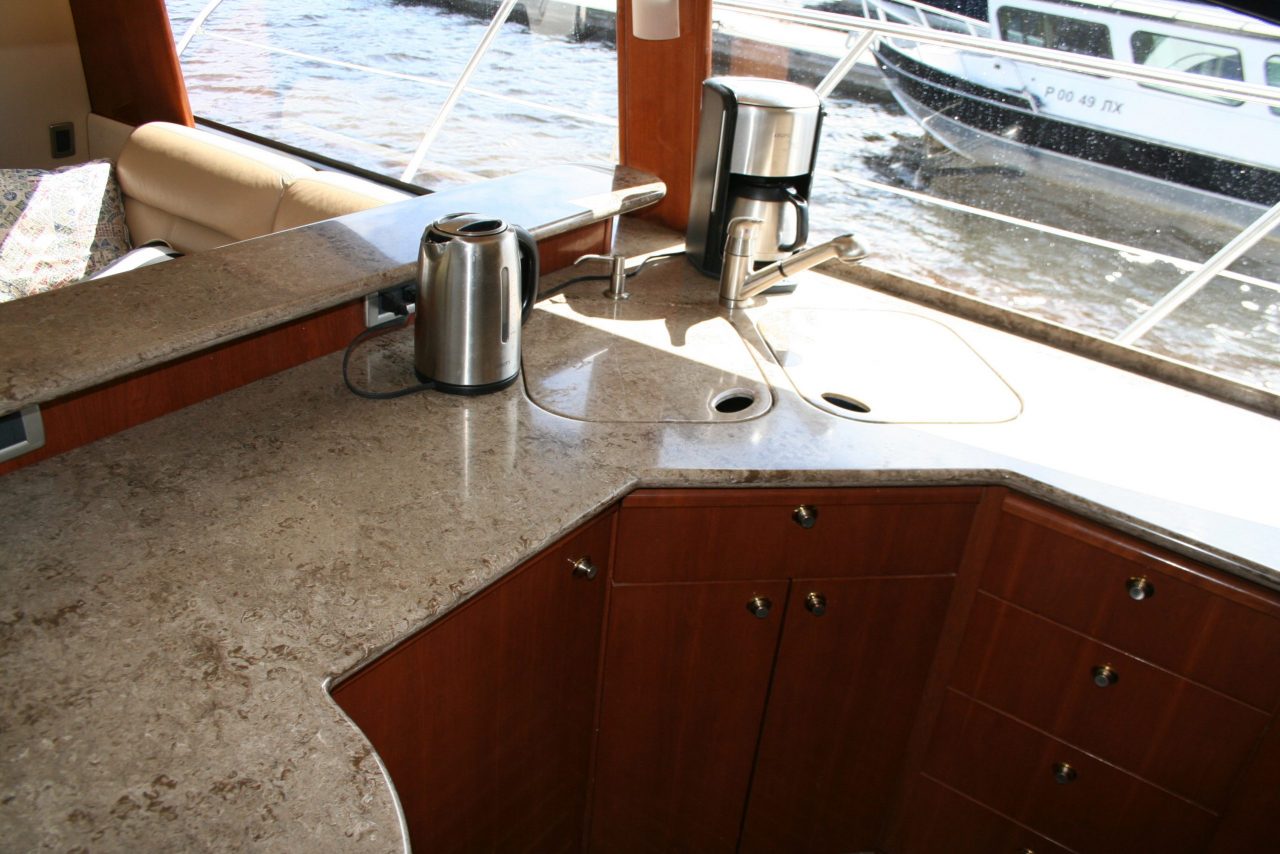 Meridian 580 | Интерьер 30