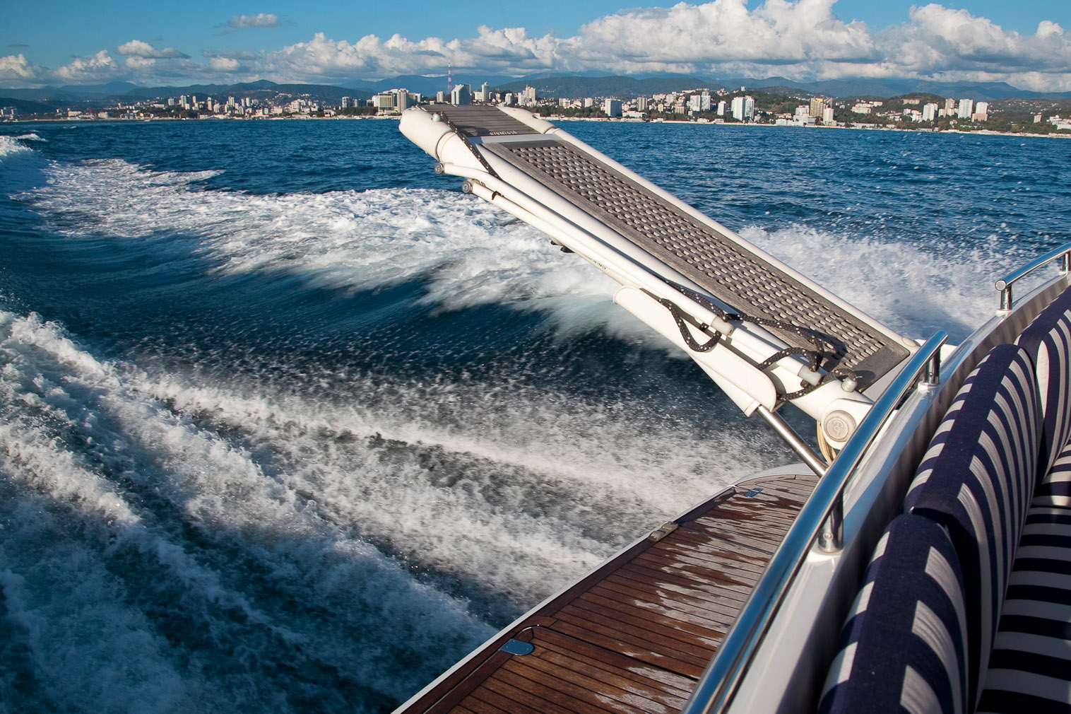 Fairline Phantom 46 | Интерьер 10