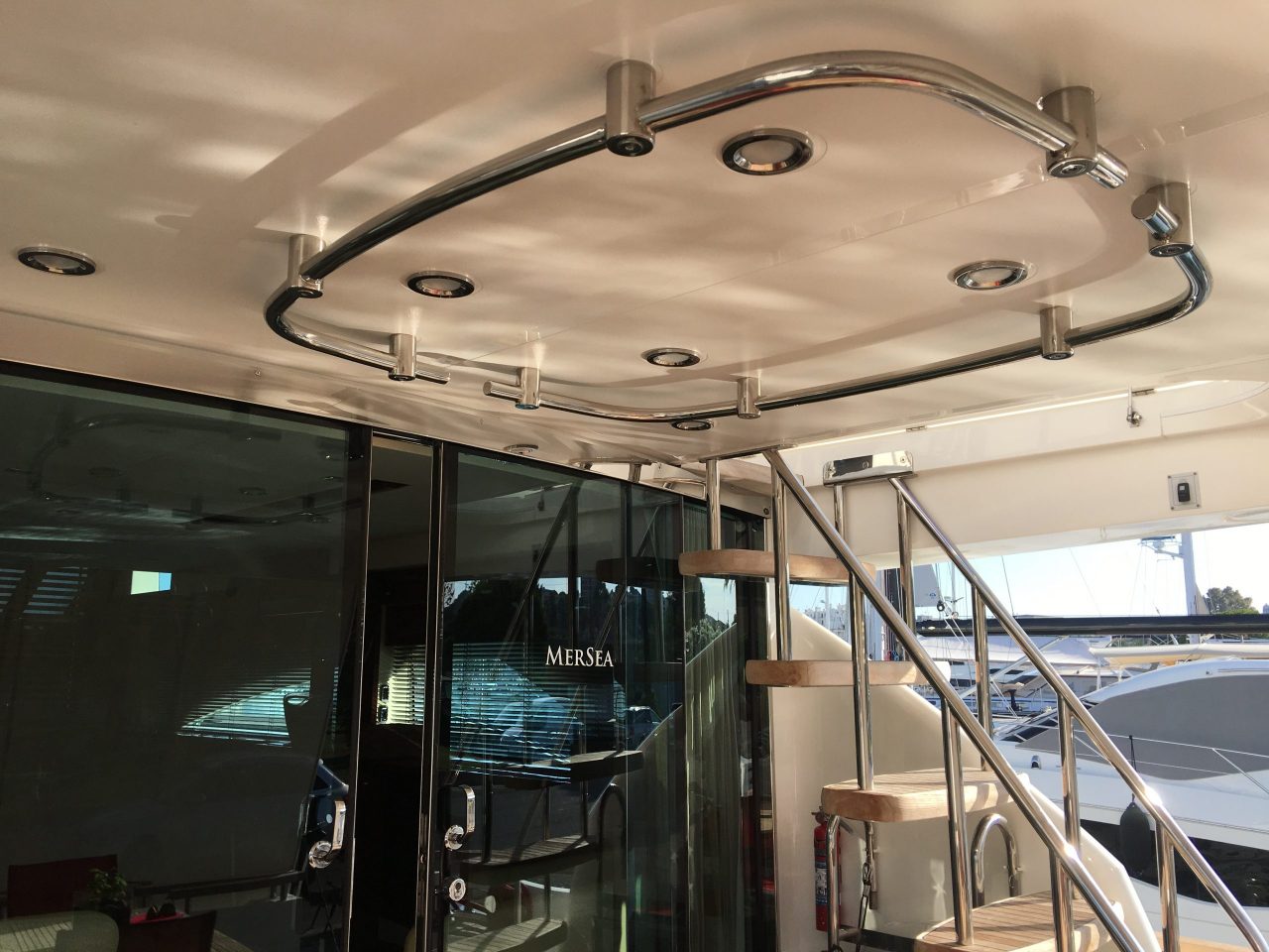 Fairline Squadron 68 | Интерьер 1
