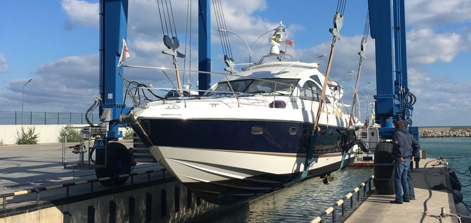 Fairline Targa 47 GT | Экстерьер 4