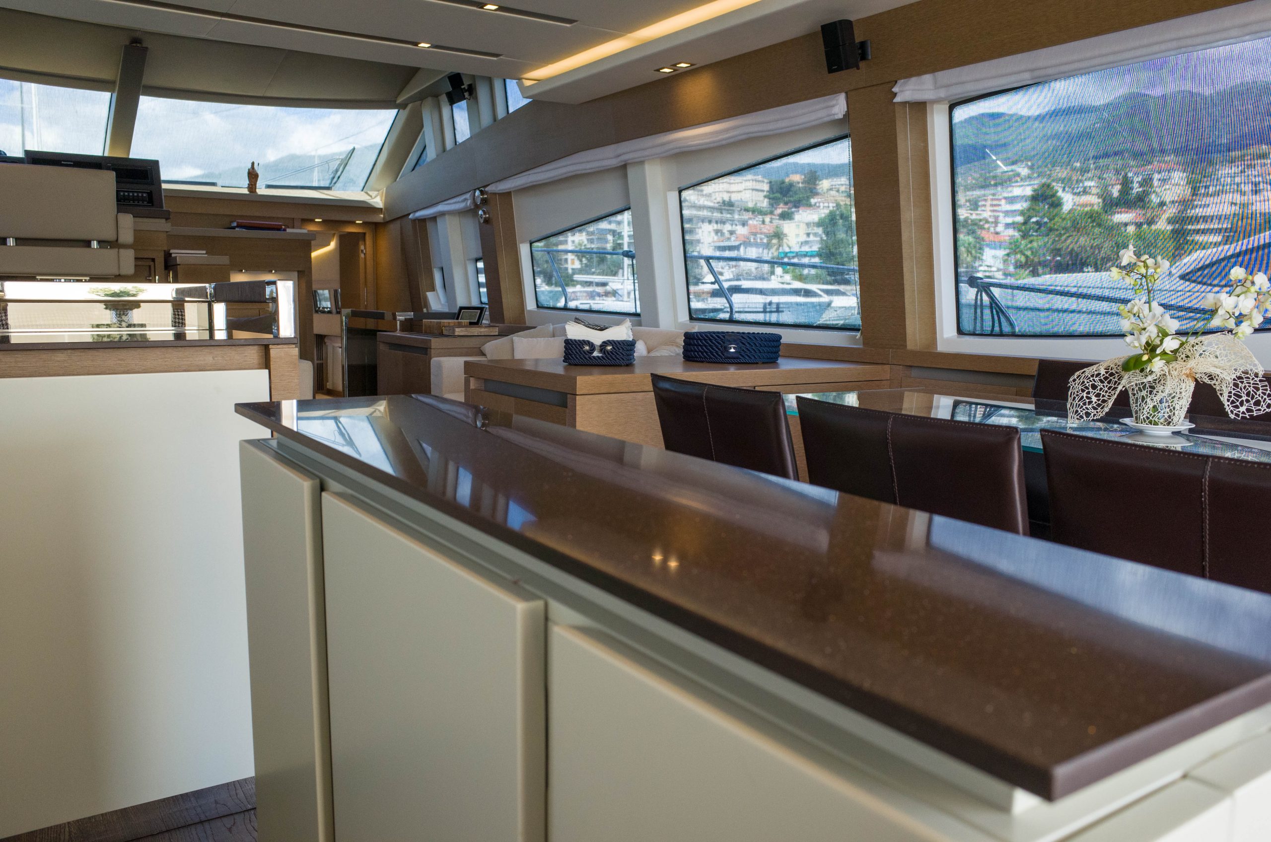 Prestige 750 | Интерьер 9