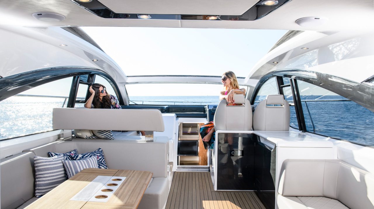 Targa 45 Open | Интерьер 1