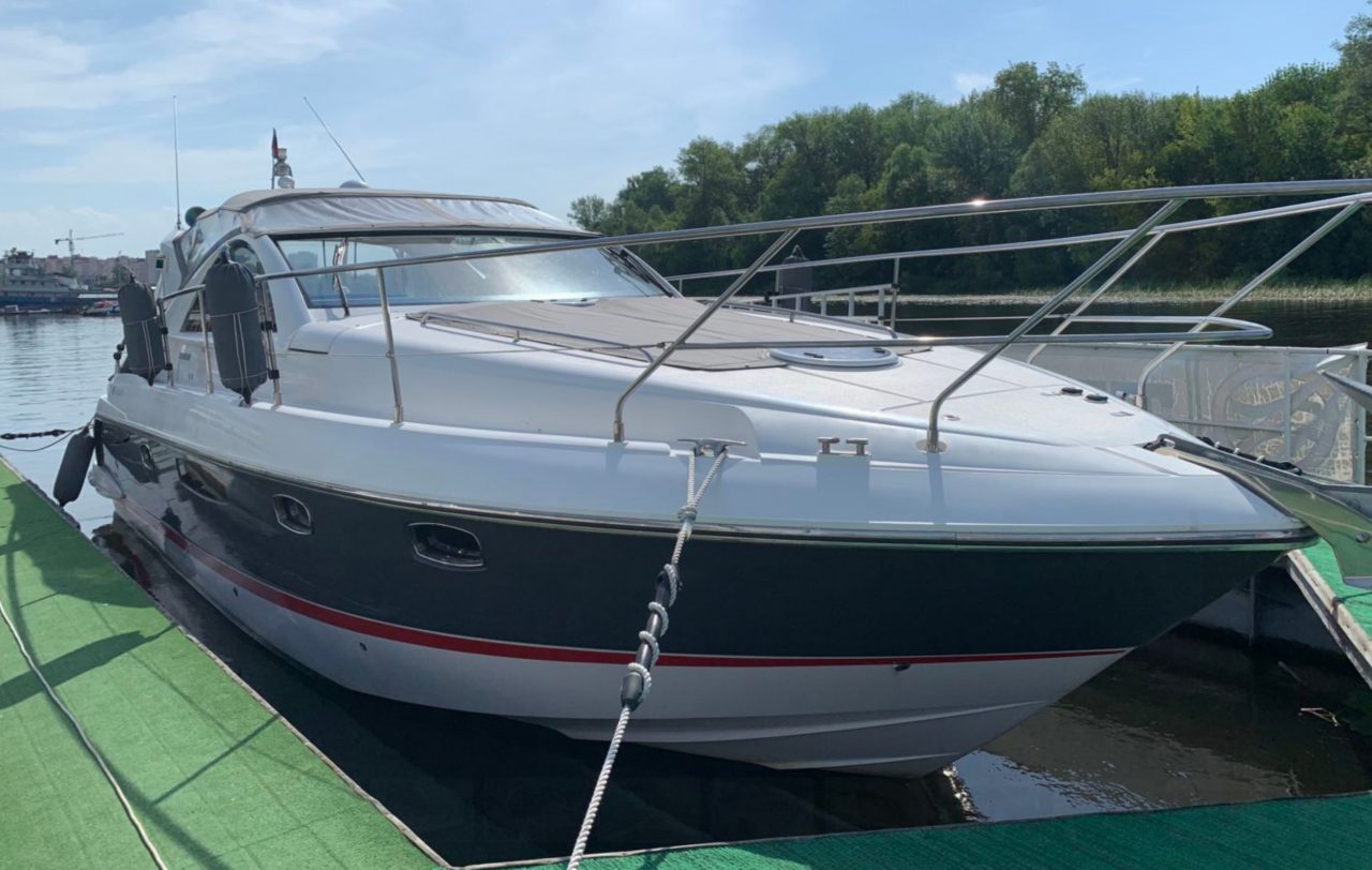 Fairline Targa 38 Open | Экстерьер 1