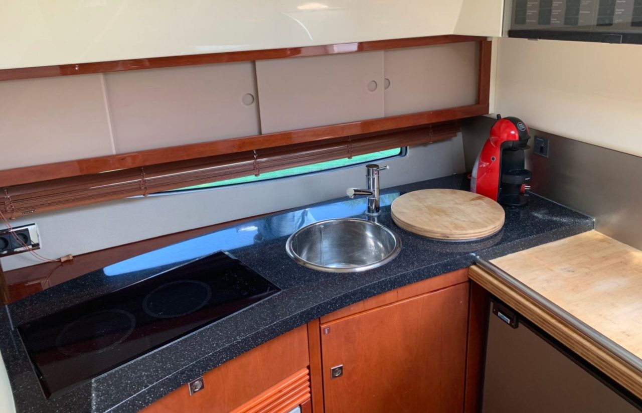 Fairline Targa 38 Open | Интерьер 5