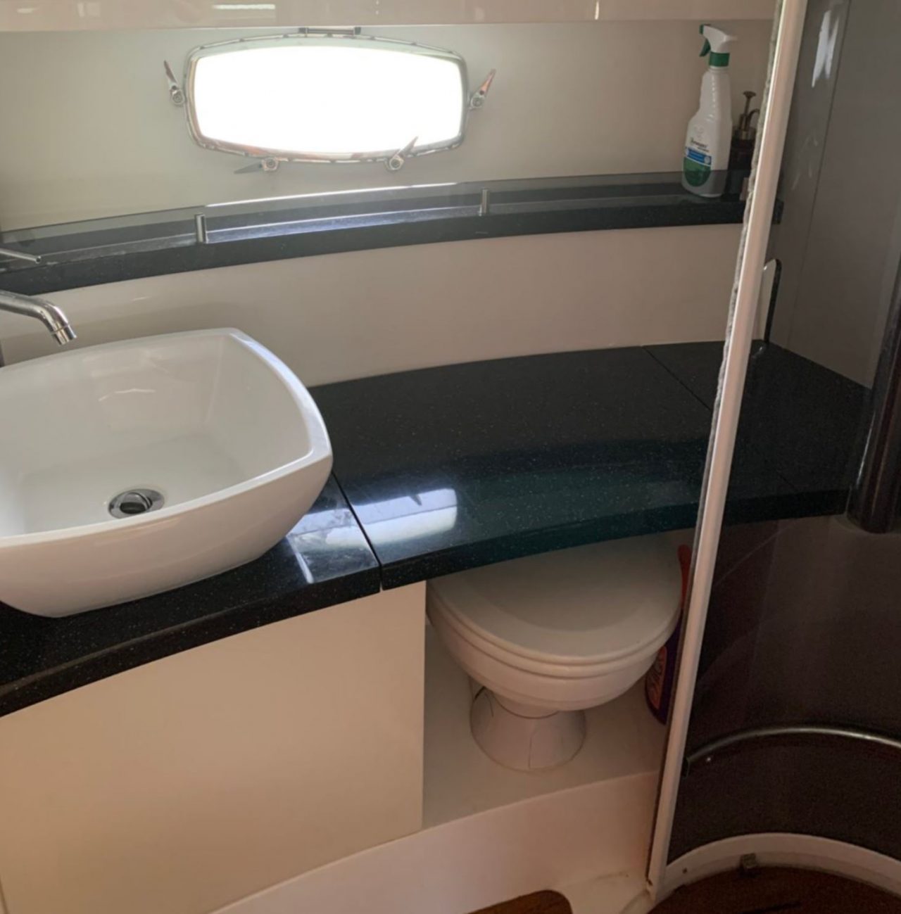 Fairline Targa 38 Open | Интерьер 9