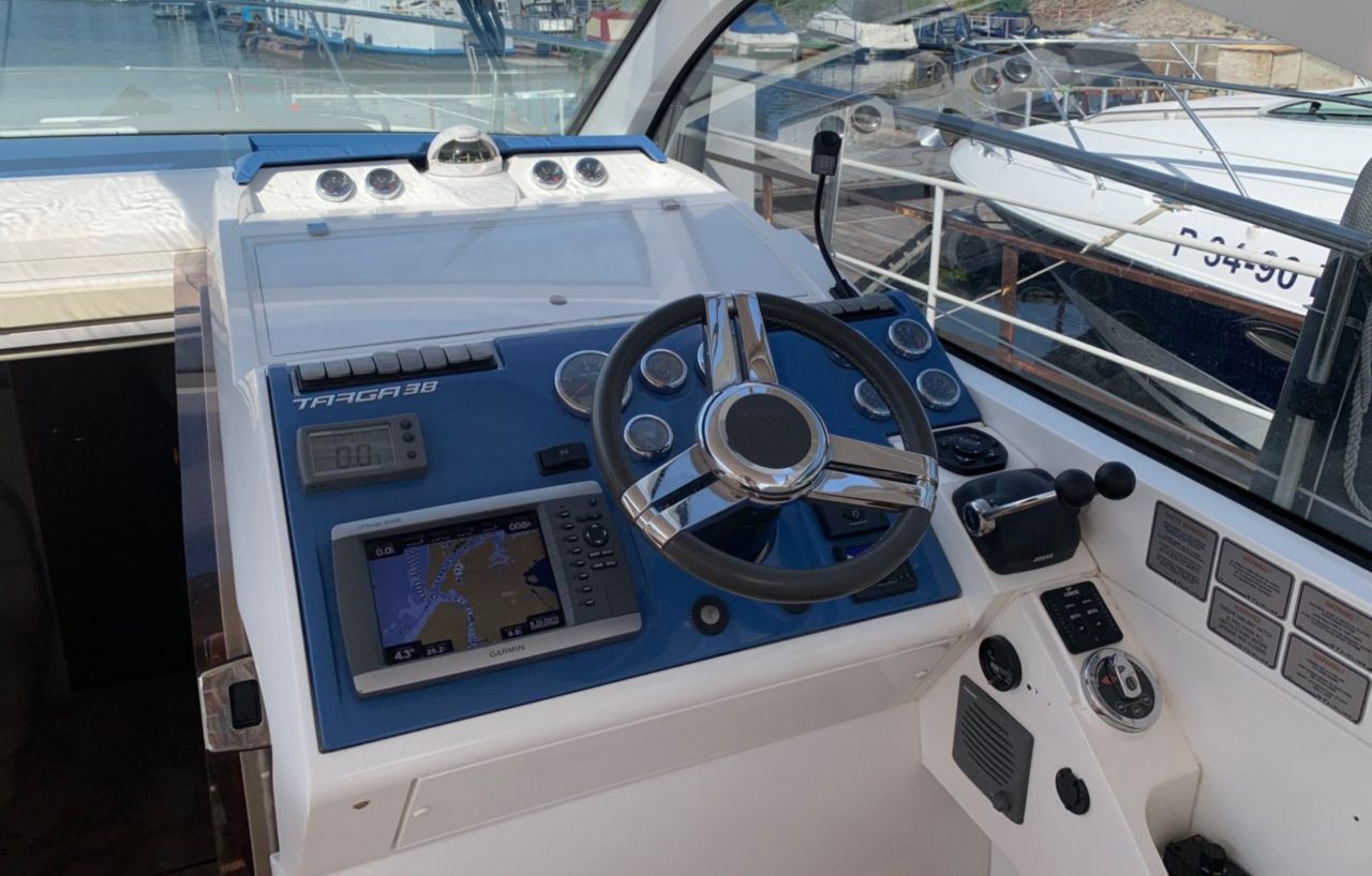Fairline Targa 38 Open | Интерьер 2