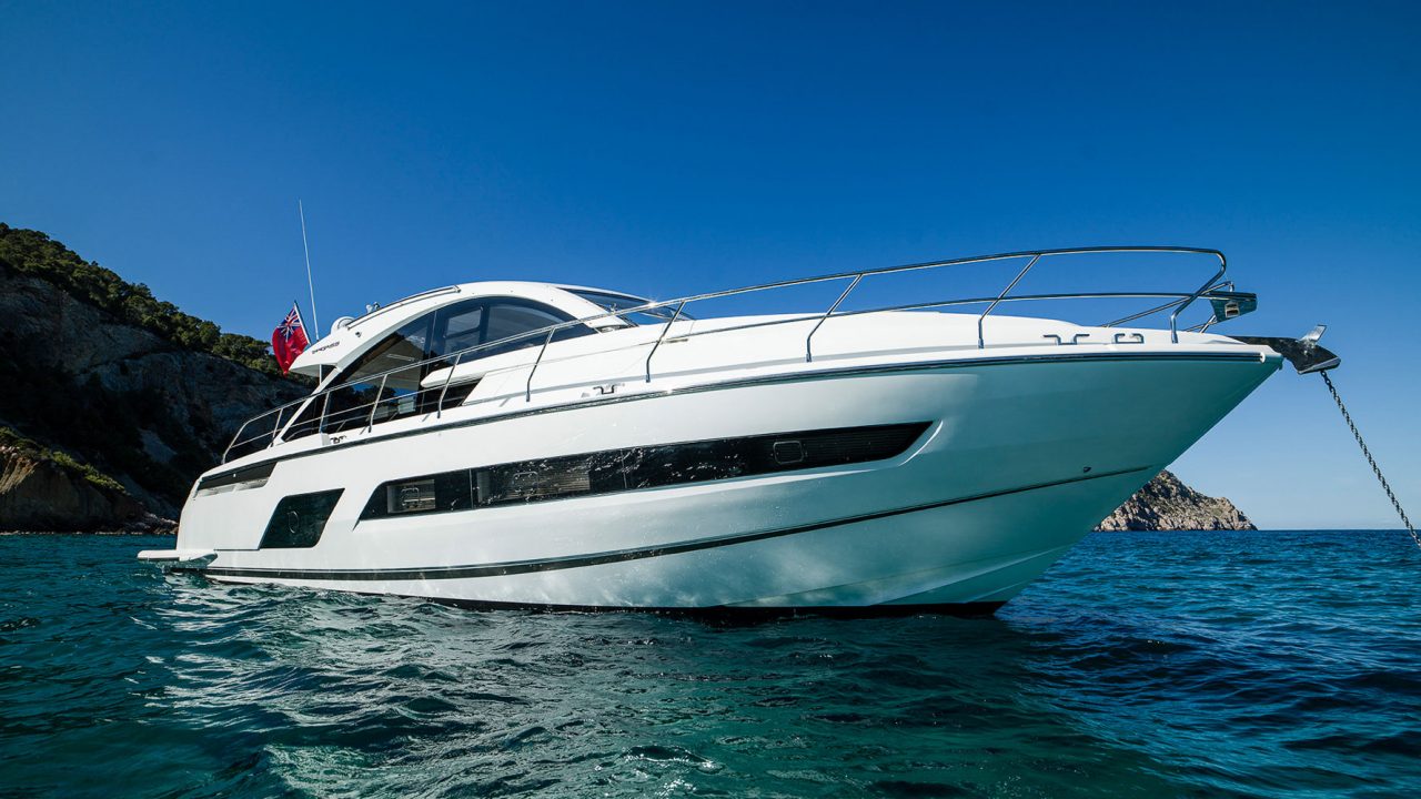 Экстерьер открытой моторной яхты Targa 53 Open