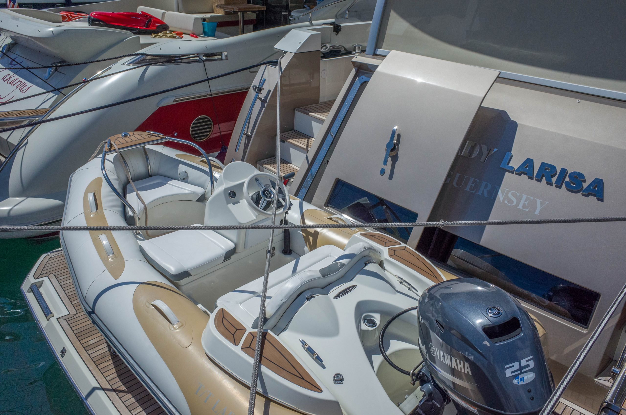 Prestige 750 | Экстерьер 4