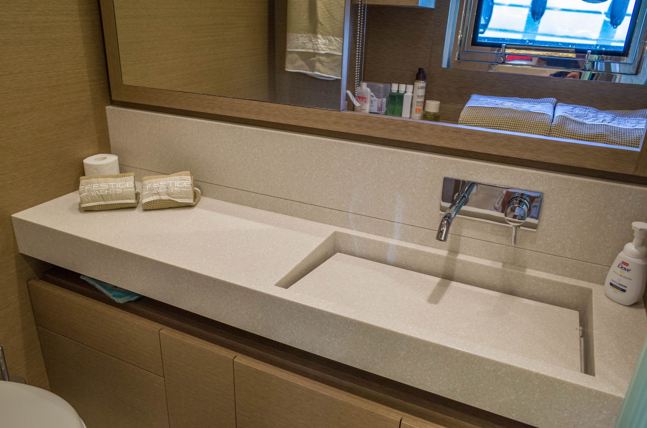 Prestige 750 | Интерьер 22