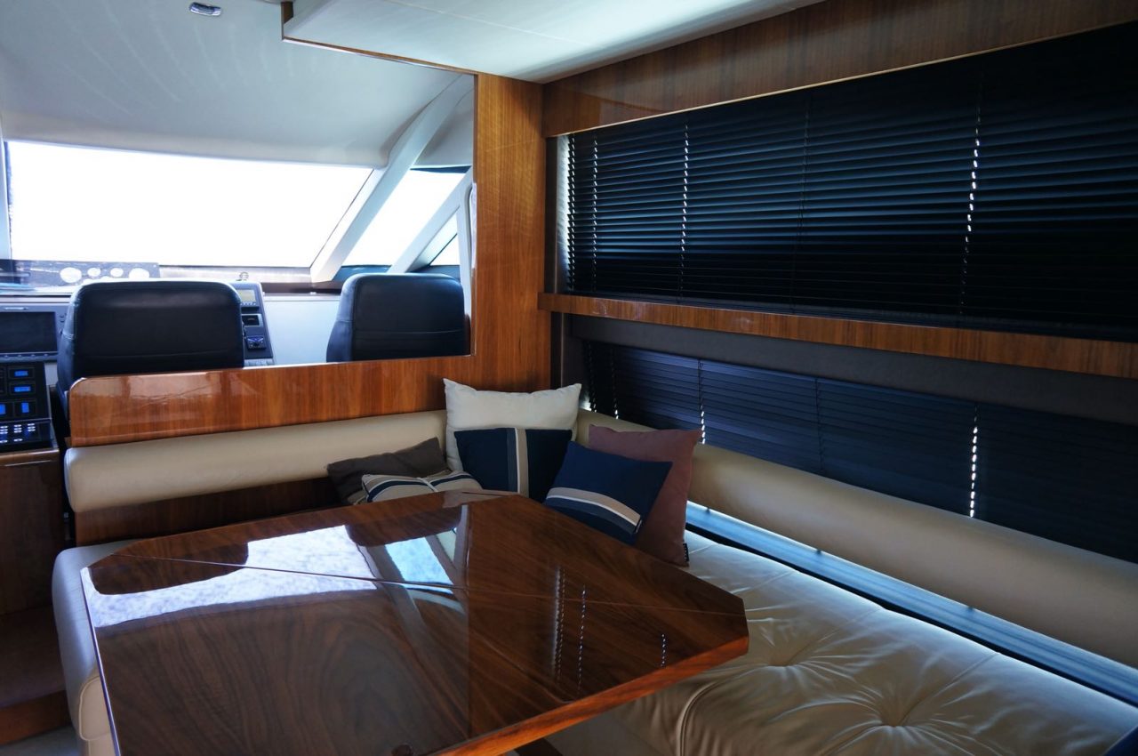 Fairline Squadron 55 | Интерьер 6