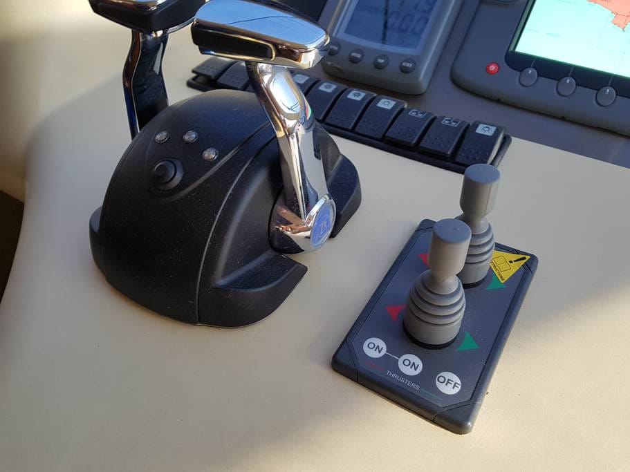 Azimut 62 | Интерьер 21