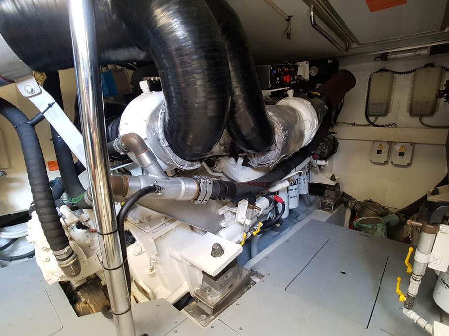 Azimut 62 | Интерьер 38