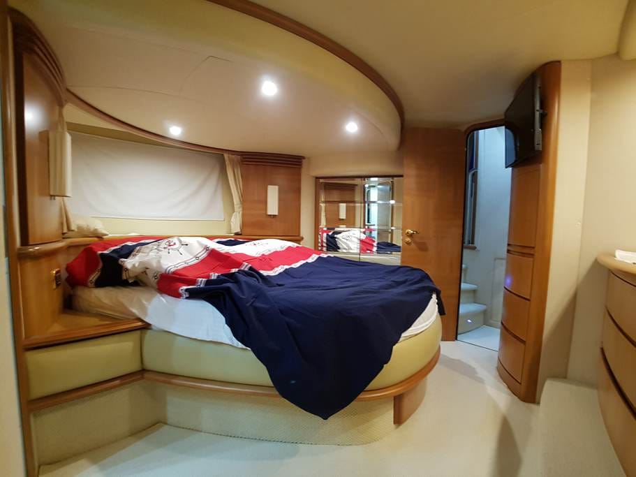 Azimut 62 | Интерьер 29