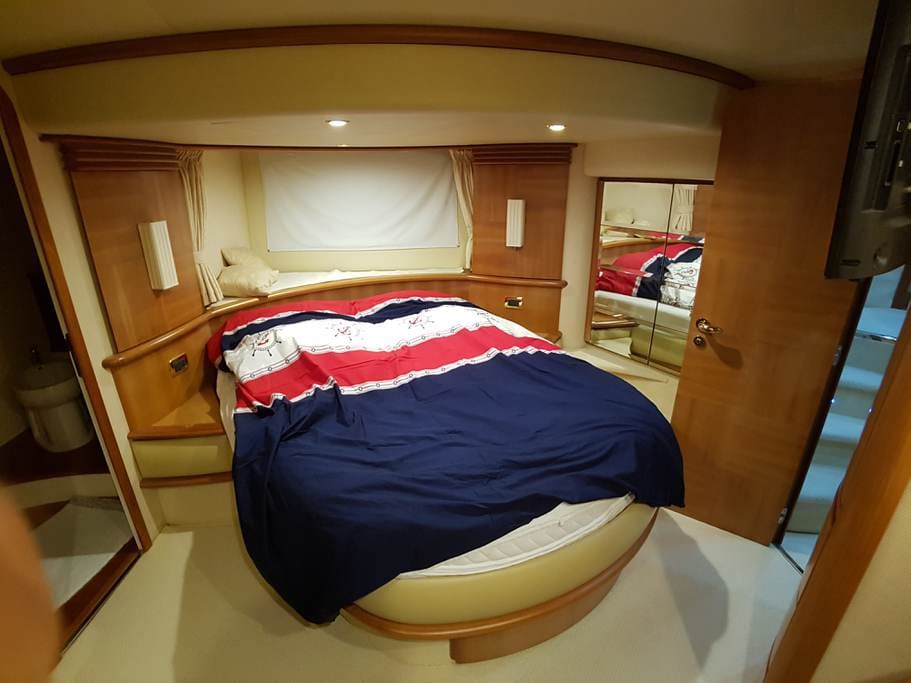 Azimut 62 | Интерьер 26