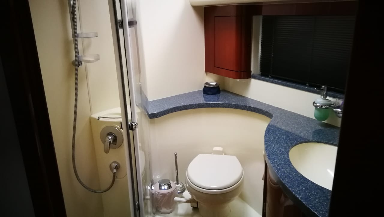 Fairline Phantom 50 | Интерьер 5