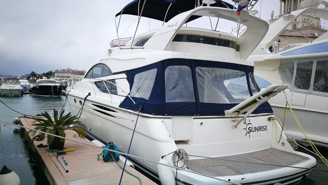 Fairline Phantom 50 | Экстерьер 7