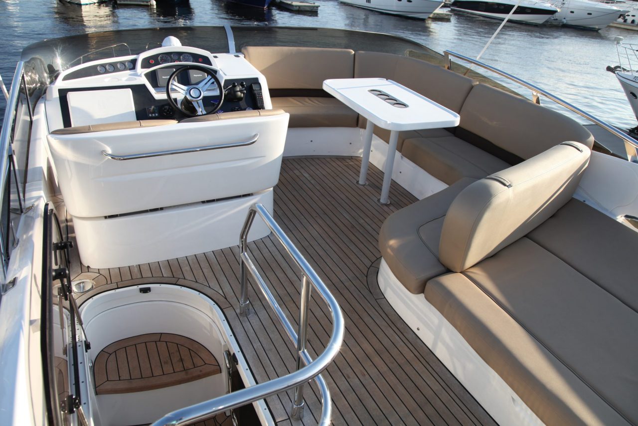 Princess 42 | Экстерьер 4