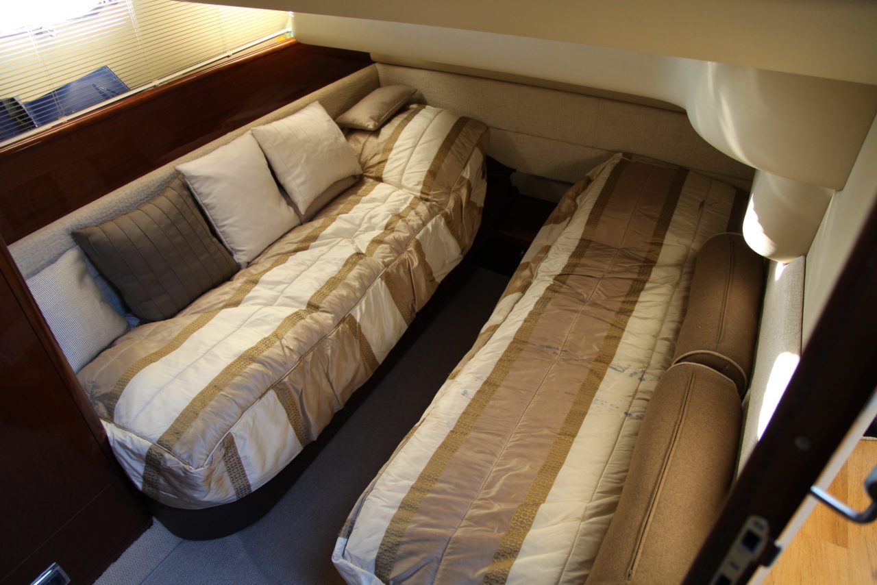 Princess 42 | Интерьер 6