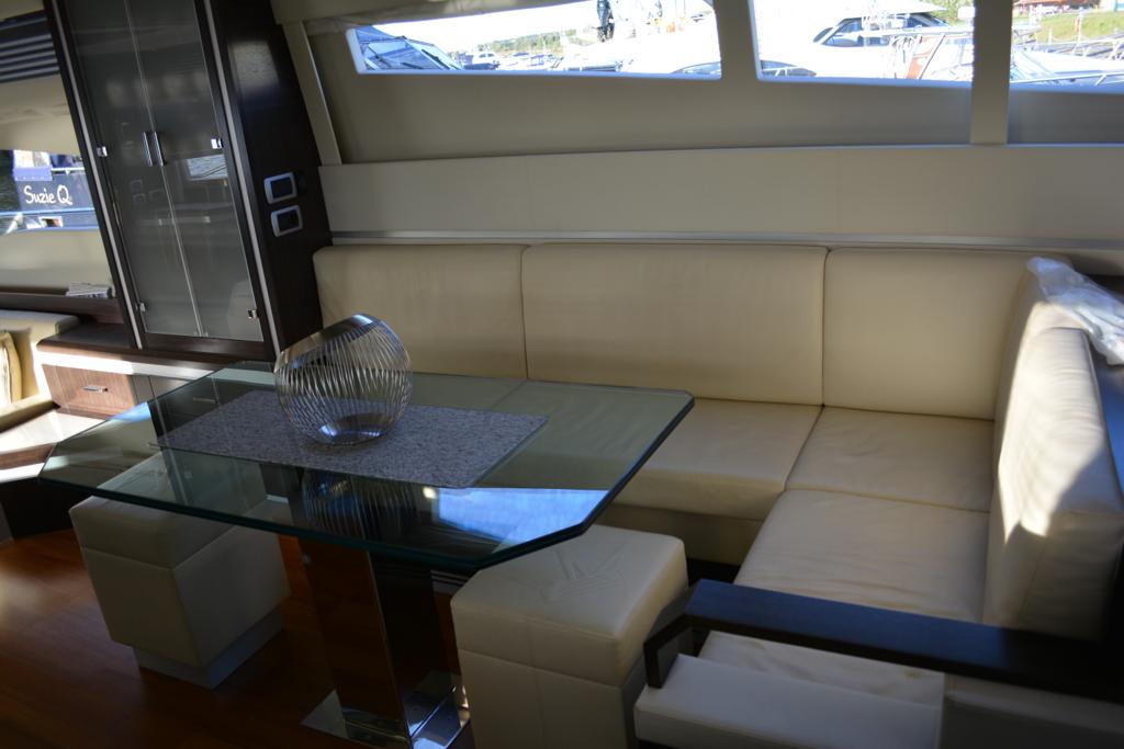 Dominator 620 | Интерьер 3