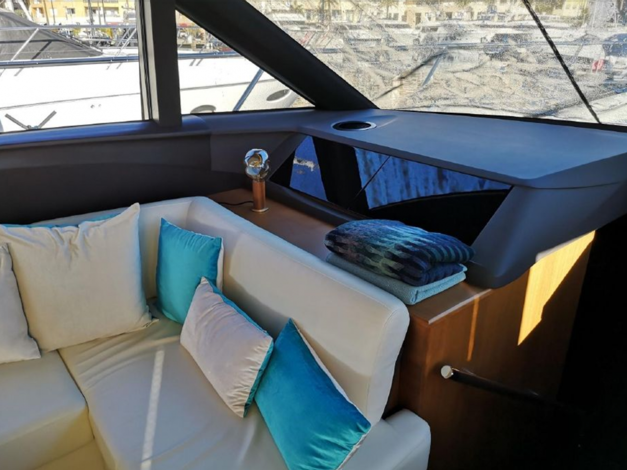 Princess 52 | Интерьер 3