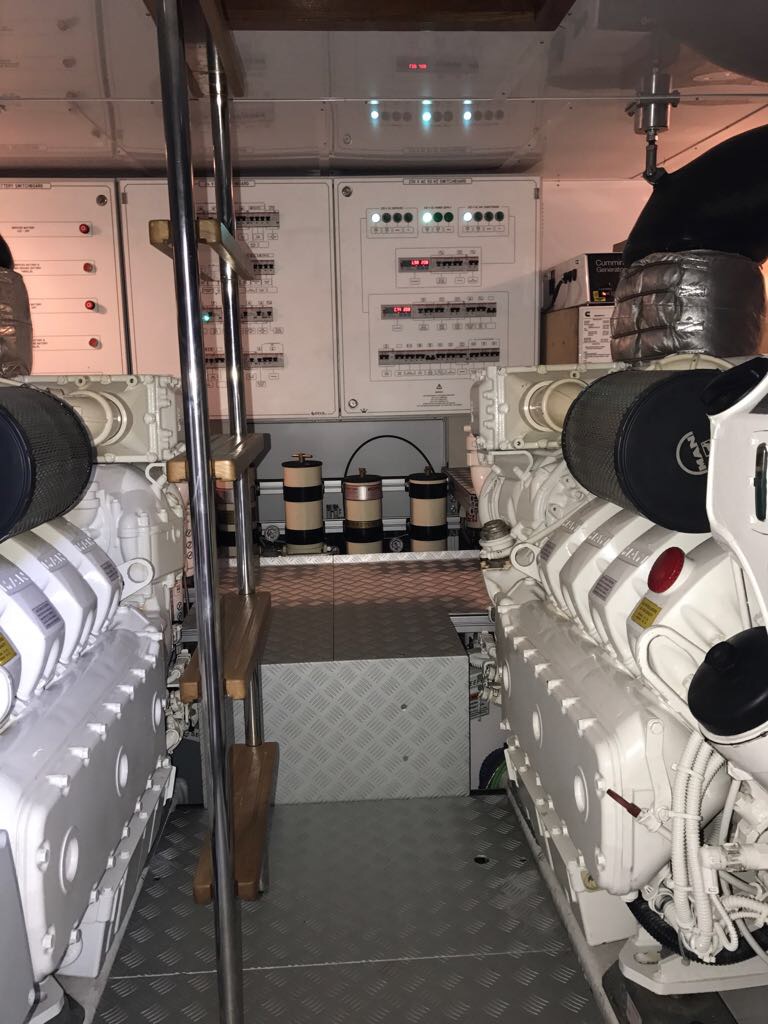 Dominator 640 | Интерьер 18