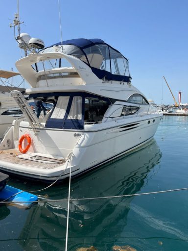 Fairline Phantom 50 | Экстерьер 2