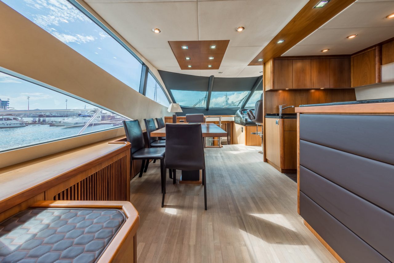 Sunseeker Manhattan 70 | Интерьер 5