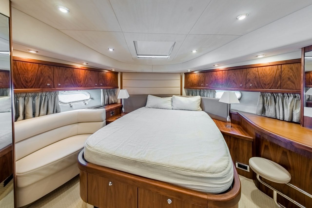 Sunseeker Manhattan 70 | Интерьер 9