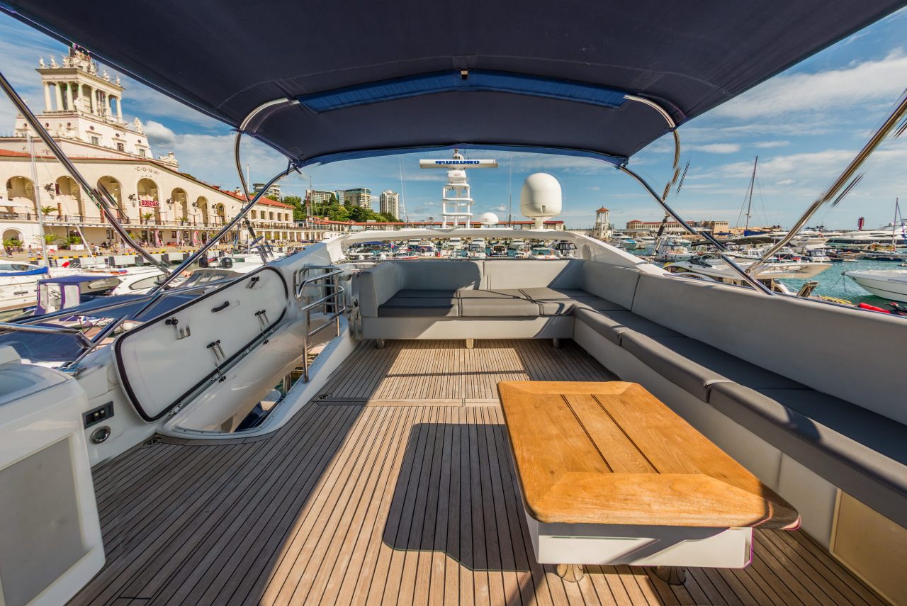 Sunseeker Manhattan 70 | Экстерьер 4