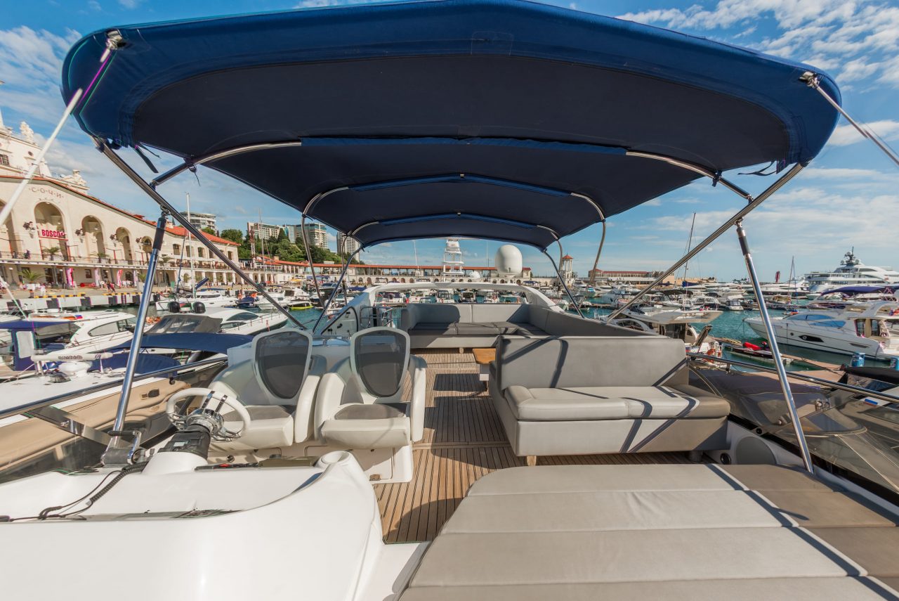 Sunseeker Manhattan 70 | Экстерьер 5