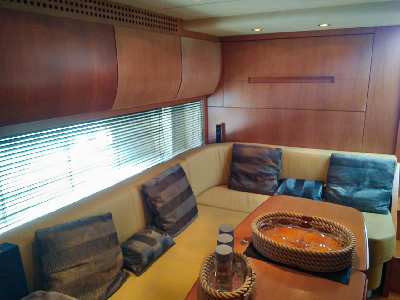 Pershing 56 | Интерьер 3