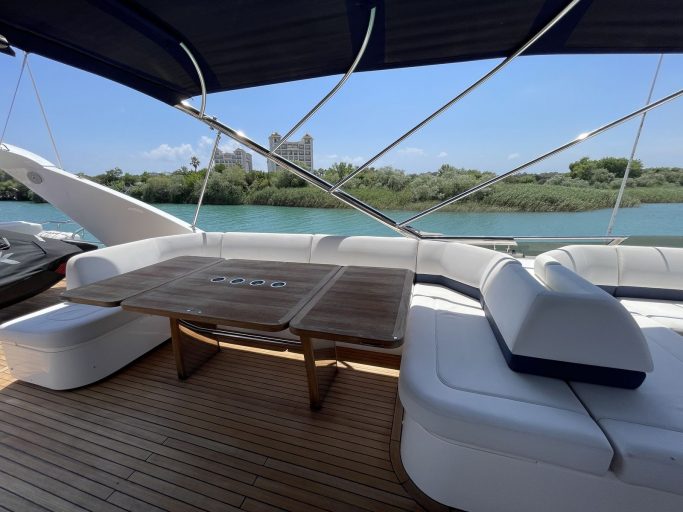 Princess 85 (009) | Экстерьер 10