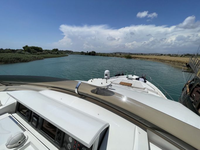 Princess 85 (009) | Экстерьер 11